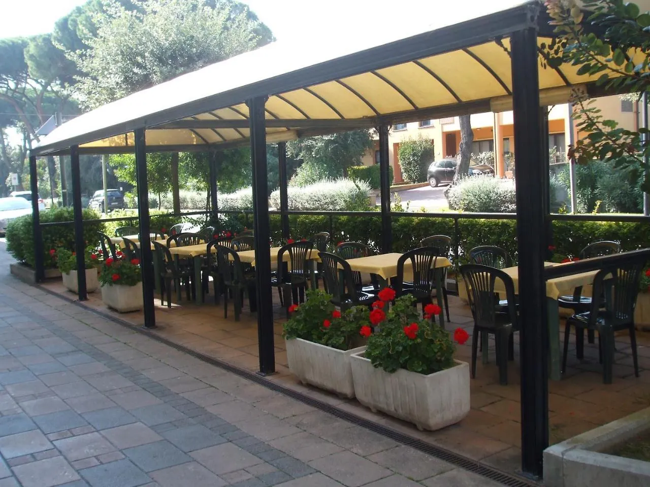 Hotel Cucciolo Donoratico 2*,
